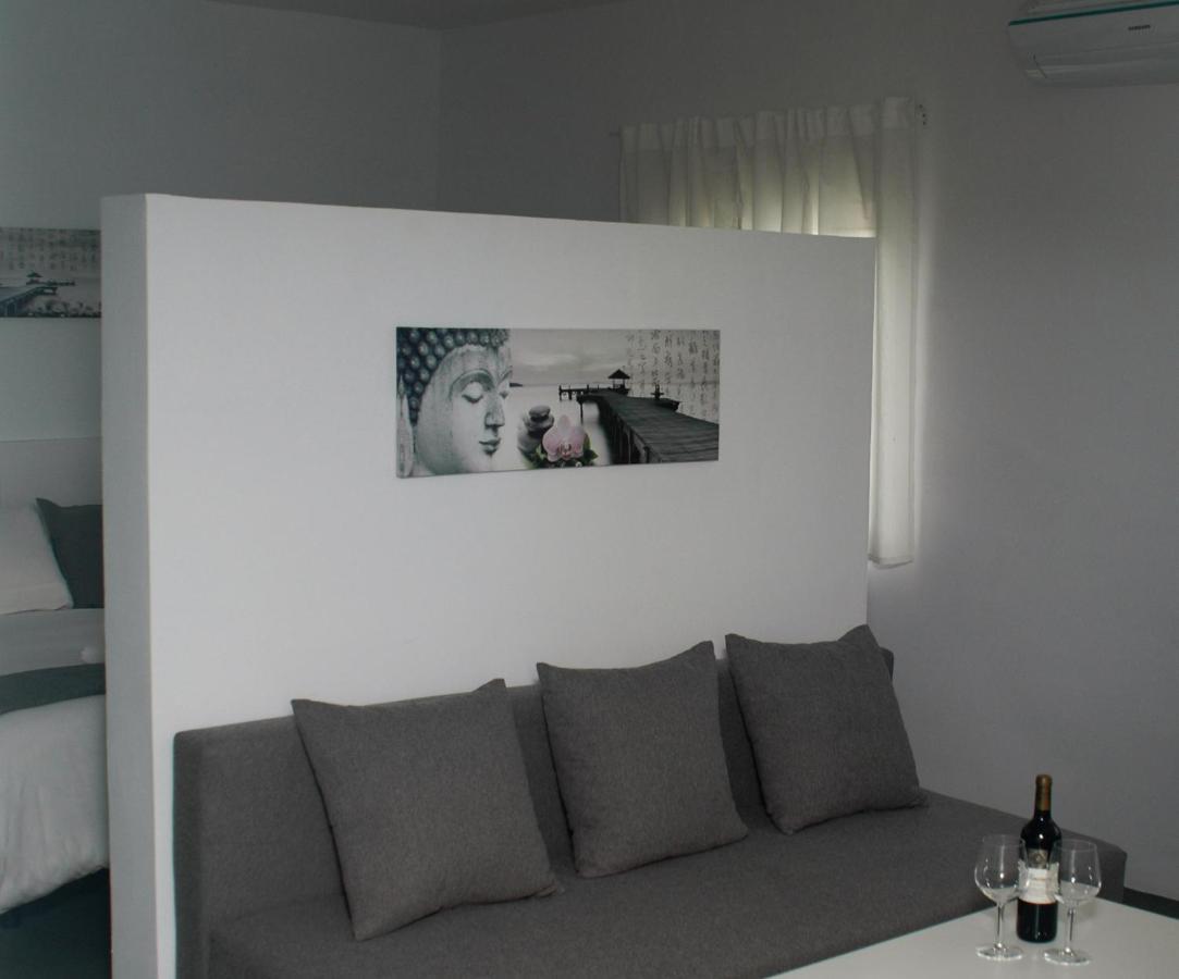Jingtu Wellness & Spa B&B Comares Eksteriør bilde