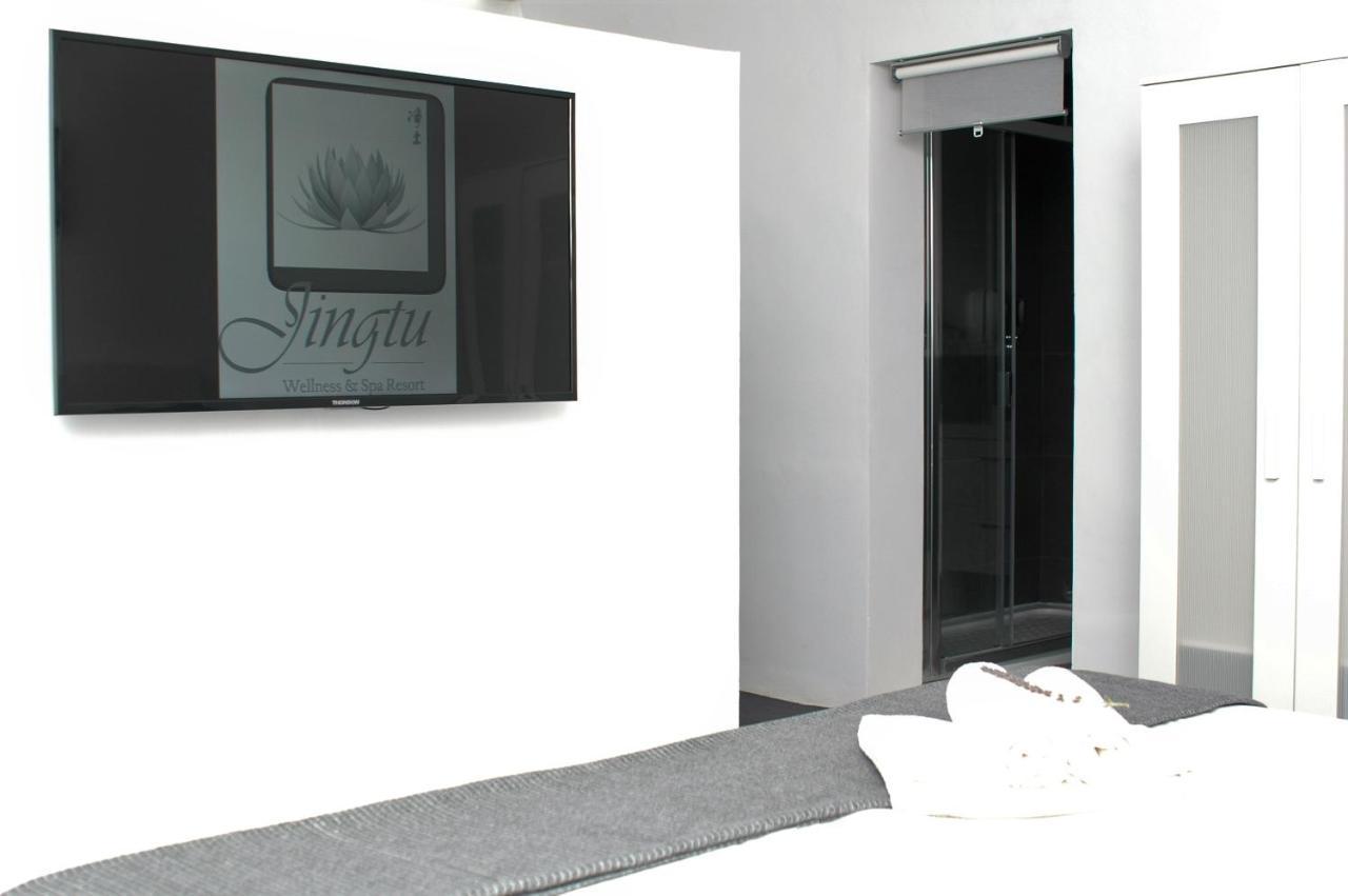 Jingtu Wellness & Spa B&B Comares Eksteriør bilde